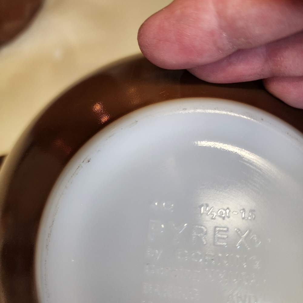 442 PYREX By Corning Mixing / Serving bowl 1.5 qt - Picture 15 of 16